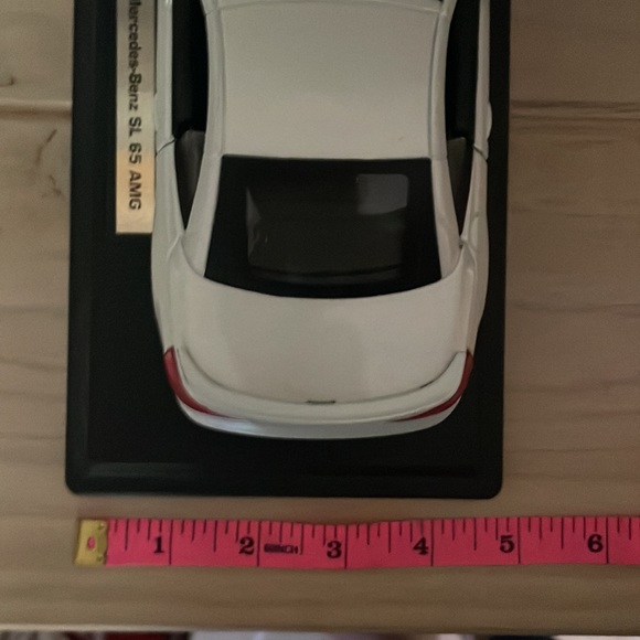 White Mercedes-Benz model SL 65 AMG GUC Arbonne - Picture 11 of 13